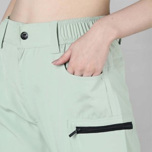 Pantalon cargo pour femmes de haute qualité-Durable et polyvalent-Parfait pour les sorties décontractées et les activités d'aventure - Product Image 2
