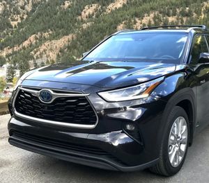 ยอดขายสูงสุดสำหรับรถยนต์มือสอง ปี 2022 รุ่นไฮแลนเดอร์ ไฮบริด ลิมิเต็ด เทอร์โบ ขับเคลื่อนสี่ล้อ เบาะหนัง ภายในสีอ่อน หลังคาซันรูฟแบบพาโนรามา - Product Image 1