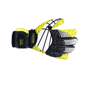 High Quality Premium Light Weight Best Design Custom Selling Goal Keeper Gloves For Men And Women Practice Goalkeeper Gloves Oem - Product Image 4