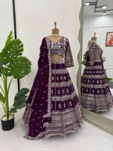 ชุดงานแต่งงานออกแบบสวม lehenga choli กับด้ายและลำดับการทำงาน - Product Image 4