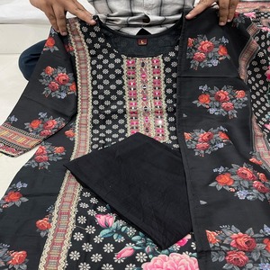 Conjunto de muselina suave pura de calidad superior Lila tradicional elegante bordado a mano trabajo de espejo Real encaje elegante listo para usar - Product Image 4