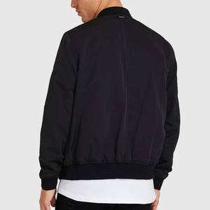 Chaqueta cortavientos de calidad superior para hombre, tela de lona informal a prueba de desgaste y secado rápido, temporada de invierno, diseño de sublimación personalizado - Product Image 2