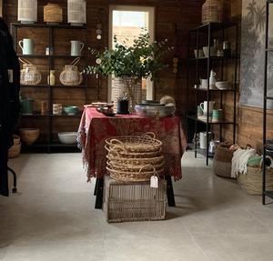 ตะกร้าใส่ขนมปังผลไม้ผักผักตบชวาในเวียดนามถาดโต๊ะกลมสำหรับโต๊ะอาหารพร้อมที่จับถาดเสิร์ฟอาหารจากหญ้าทะเลสาน - Product Image 6