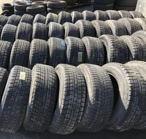 Neumáticos de camión negros 195/55R16 de alta calidad, camiones pesados sólidos nuevos y usados al por mayor hechos de goma para automóviles - Product Image 5