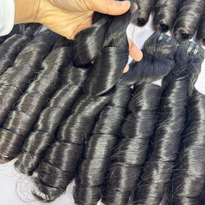 Grande vente!! Vente en gros de cheveux humains vietnamiens 100%, bouclés à la main et rebondissants, doux et lisses, couleur noire - Product Image 2