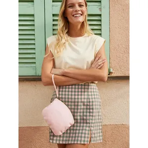 Bolsa de Aseo Ecológica EarthAware Organic Spring con Cierre de Resorte para Viajes o Uso Diario - Product Image 5