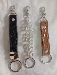 Ensembles de porte-clés tactiques sportifs personnalisés en gros avec initiales de l'alphabet A-Z, sangle en fausse fourrure, impression laser, accessoires vestimentaires - Product Image 2