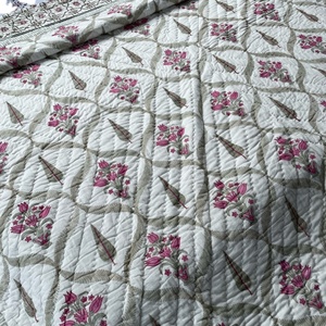 Jaipuri Handmade <b>Quilt</b> <b>Indian</b> Hand Block Printed Reversible Razai Cotton Voile Handmade <b>Quilt</b> Patch Work <b>Quilt</b> - Product Image 2