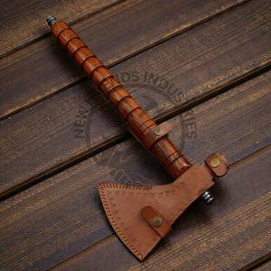 Hache Tomahawk en acier Damas de haute qualité, forgée à la main, très vendue, avec manche en bois de rose gravé à la main - Product Image 6