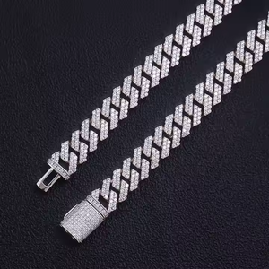 Pulsera de tenis de moissanita dorada de alto brillo para hombre y mujer, joyería de hilo fino de estilo helado para ocasiones especiales diarias, perfecta - Product Image 4