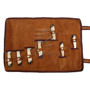 Ensemble de couteaux de chef en damas de qualité supérieure, sur mesure, en stock. Ensemble de couteaux de chef en damas à vendre. - Product Image 4