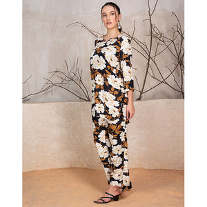 2025 nuevo traje de 2 piezas ropa islámica estilo Casual 100% conjuntos de cordón de rayón de viscosa mujeres musulmanas pantalones modestos y conjunto Kurta - Product Image 1