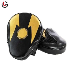 Guantes de enfoque con logotipo personalizado de alta calidad, guantes de entrenamiento de boxeo y lucha de cuero PU, nuevo diseño superior - Product Image 1
