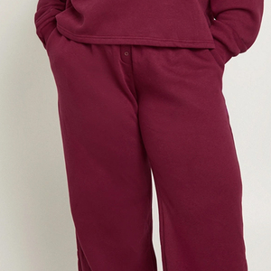 Pantalon droit avec haut à manches longues et épaules tombantes / Ensemble décontracté avec logo et design personnalisés, tendance - Product Image 3