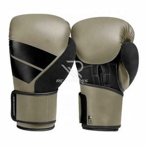 Guantes de Boxeo MMA al por Mayor con Logotipo Personalizado, Cierre de Gancho y Bucle Antideslizante, Guantes de Entrenamiento de Cuero de Alta Calidad - Product Image 4