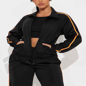 Conjunto de chándal Flying High Butterfly, chaqueta de gran tamaño y pantalones para correr, ropa de calle de dos piezas, atuendo deportivo para mujeres y hombres - Product Image 4