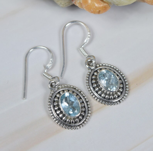 Boucles d'oreilles en argent Sterling 925 faites à la main topaze bleue pierre de naissance de novembre bijoux élégants cadeau pour les femmes cadeau d'anniversaire - Product Image 1