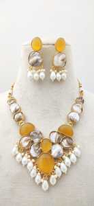 Conjunto de joyería de moda de diseño único hecho a mano-elegante madre de perla con collar de piedra y pendientes producto a granel de alta calidad - Product Image 2