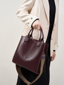 Bolso bandolera de cuero de vaca elegante de lujo, correas de hombro dobles de alta capacidad para compras y viajes de verano e Invierno para mujer - Product Image 4