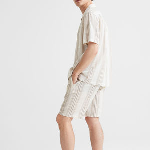 Vente en gros, Offre Spéciale poches réfléchissantes à fermeture éclair au-dessus du genou, matériau extensible en Nylon pour hommes, vêtements de Sport, Shorts décontractés pour hommes - Product Image 5