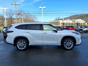 Nuevo Highlander Hybrid Limited AWD SUV 2024 con 3 Millas Restantes, Volante a la Izquierda, Interior Oscuro, Asientos de Cuero - Product Image 6