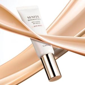 Crème CC Senite Golden Cell Mela Glow Rose Beige avec Effets Blanchissants et Éclaircissants, Poudre Compacte Certifiée Halal - Product Image 4