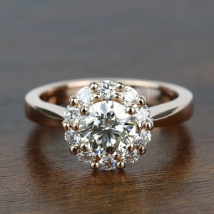 Moissanite diamante corte redondo anillo de compromiso hermoso anillo de diamante excelente corte personalizado anillo de compromiso regalo para ella - Product Image 1