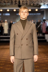 ชุดสูทธุรกิจผู้ชายผ้าแคชเมียร์ทรงหรูหรา สไตล์คลาสสิก กระดุมสองแถว ระบายอากาศได้ดี กันน้ำ มีซิป จับจีบ - Product Image 6