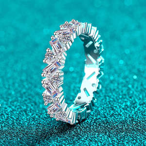 Anillo de Boda de Plata de Ley S925 con Moissanita Multicolor, Anillo de Eternidad Completo Rectangular Exquisito y Lujoso para Mujer - Product Image 2