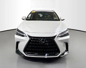 SUV Premium NX 250 2025 Usado de Buena Calidad, 8 Velocidades, Tracción Delantera - Product Image 4
