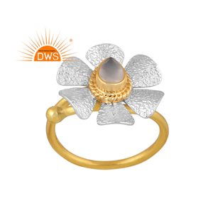 Meilleure vente Bague empilable en argent sterling plaqué or blanc pierre de lune pierre précieuse design floral Demi fabricant de bijoux fins - Product Image 1