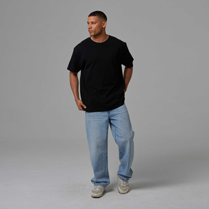 Camiseta Deportiva de Lujo para Hombre, Diseño OEM, Tejido de Poliéster, Manga Corta, Holgada, Anti-Pilling, con Logotipo Estampado - Product Image 3