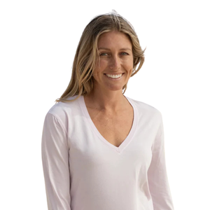 T-shirt à manches longues pour femme, rose clair, col en V, 100% coton biologique de luxe, pré-rétréci, certifié GOTS, coupe classique, doux et premium - Product Image 5