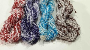 Hilos de Algodón Peinado 100% Hechos a Medida, Hilos Gruesos Teñidos Ecológicamente para Tejer a Mano en Varios Colores para Revender en Tiendas de Hilos - Product Image 5