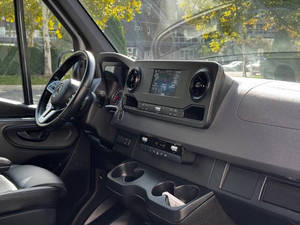 Mercedes-Benz Sprinter 2021 en Perfectas Condiciones - Product Image 3
