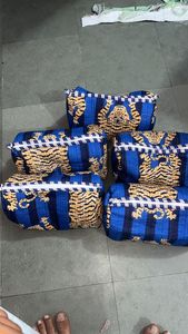 ชุดกระเป๋าผ้าฝ้ายลายควิลท์มีซิปกระเป๋าจัดระเบียบเครื่องสำอาง3ขนาด - Product Image 6