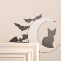 Adorno de puerta de Halloween con silueta de bruja voladora de madera y luna roja, decoración de esquina de puerta Boo, recuerdos de fiesta, baby shower, chocolate
