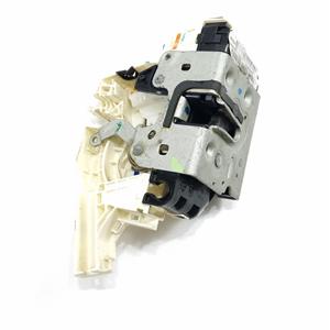 Serratura Anteriore Destra FIAT Freemont 1a Serie P04589916AD (11>) - Product Image 1