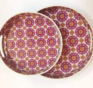 Bandeja de madera multiusos con elementos de decoración para cualquier ocasión perfecta para regalar disponible al mejor precio - Product Image 3