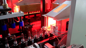 เครื่องจักรขึ้นรูปขวดน้ำพลาสติก PET สำหรับอุตสาหกรรมและงาน DIY ปรับแต่งได้ตามความต้องการ รองรับ OEM/ODM/OBM ผ่านการทดสอบ 100% รับประกัน 1 ปี - Product Image 2