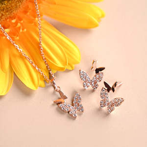Ensemble de bijoux en cuivre fin plaqué or 24 carats avec pierres de zircon et de rubis, motif papillon féerique argenté, idéal pour un cadeau - Product Image 2
