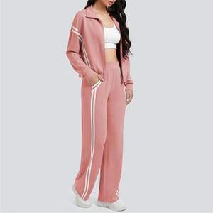 Ensemble de survêtement pour femme à deux pièces, coupe ajustée, à capuche, imprimé personnalisé, avec chemise à manches longues et pantalon - Product Image 4