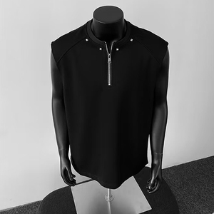 เสื้อยืดแขนกุดผู้ชาย 260 กรัม ขายส่ง OEM สกรีนโลโก้ตามสั่ง เสื้อกล้ามวาฟเฟิลสำหรับฤดูร้อน เสื้อกล้ามเรียบแบบมีซิปด้านหน้า - Product Image 3