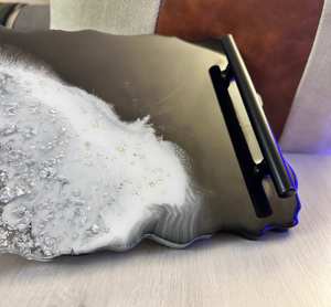 Bandeja de servicio de resina con asas y bandeja decorativa de resina para uso en la cocina, mesa de comedor u ocasiones especiales - Product Image 4