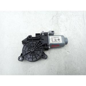 Moteur électrique de lève-vitre avant gauche VOLKSWAGEN Up Series (122) (16>) 1S0959802 - Product Image 1