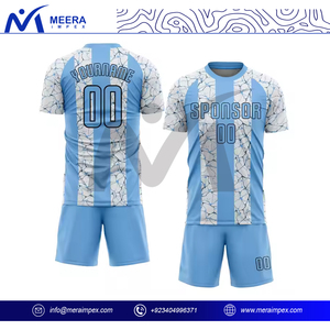 Camiseta de fútbol personalizada, uniforme de fútbol de alta calidad, camiseta de fútbol de color azul claro, uniforme de fútbol de alta sublimación - Product Image 2