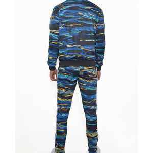 Vente en gros de vêtements de sport 100% coton pour hommes, nouveau style, couleur unie, ensemble de survêtements à coupe ajustée, séchage rapide, grande taille pour adultes pour l'hiver - Product Image 5