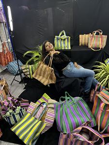 Sacs à provisions en PP recyclé sur le marché du nylon indien avec pochette Sac à linge durable en plastique polypropylène fabriqué en Inde - Product Image 2