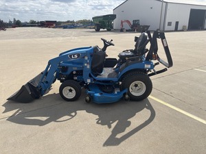 Tractor de Andar LS MT225S 4x4 de Menos de 40 HP con Motor y Bomba - Product Image 4