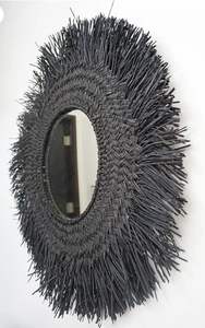 Espejo de pared de macramé a buen precio con elegancia artesanal y forma circular perfecto para habitaciones de estilo terroso chic o scandi - Product Image 2